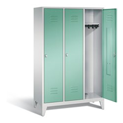 C+P Garderobenschrank Classic, H1850xB1200xT500mm, Front Lichtgrün, Korpus Lichtgrau (8010-32)