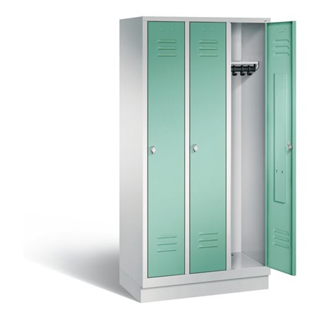 C+P Garderobenschrank Classic, H1800xB900xT500mm, Front Lichtgrün, Korpus Lichtgrau (8020-30)