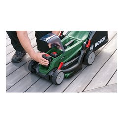 Bosch Akku-Rasenmäher UniversalRotak 2x18V-37-550