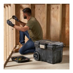 Stanley Mobile Montagebox mit Teleskopgriff