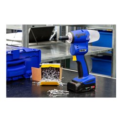 Gesipa Aktion - Lass Dein Projekt strahlen! Birdie inkl. 2x CAS Li-Ion Akku 2,0 Ah / 1x Ladegerät in L-Boxx und 1x SCANGRIP Flut