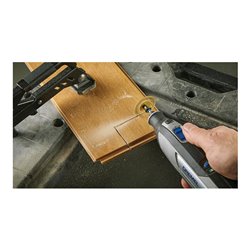 DREMEL® Kabelloses Multifuntionswerkzeug 8240 mit Zubehörset der Platin-Edition