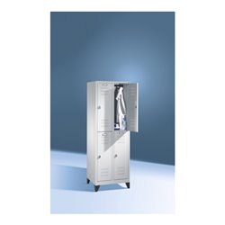 C+P Spind doppelstöckig Serie 128, Garderobenschrank mit Füßen