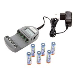 JUMTEC Ladegerät Set 2 mit 6 Mignon NimH-Akkus