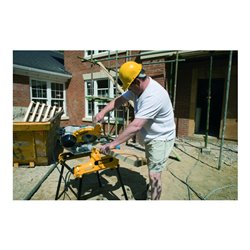 DEWALT Tisch-, Kapp- und Gehrungssäge DW743N-QS Solo