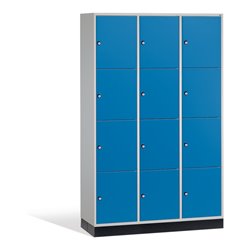 C+P Schließfachschrank Intro, 12 Fächer, H1950xB1220xT500mm Front Lichtblau Korpus Lichtgrau