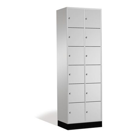 C+P Schließfachschrank Intro, 12 Fächer, H1950xB620xT500mm Front Lichtgrau Korpus Lichtgrau