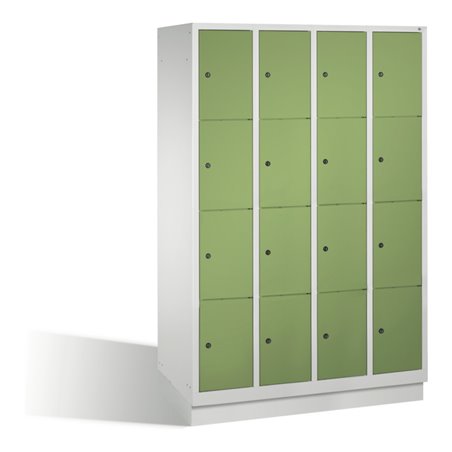 C+P Fächerschrank Classic auf Sockel, 16 Fächer, H1800xB1190xT500mm Front Resedagrün Korpus Lichtgrau