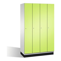 C+P Umkleidespind Cambio auf Sockel, 4 Abteile, H1950xB1200xT525mm Front Viridingrün Korpus Lichtgrau