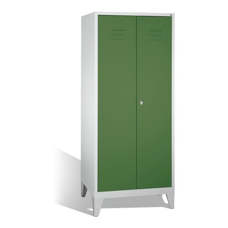 C+P Doppelspind Classic auf Füßen, 2 Abteile, H1850xB810xT500mm Front Resedagrün Korpus Lichtgrau