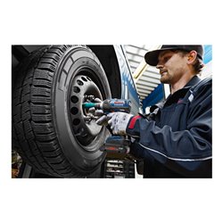 Bosch Akku Starter-Set: 2 x ProCORE 18 Volt 4,0 Ah und GAL 18V-40