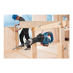 Bosch Akku-Säbelsäge GSA 18 V-32 Solo Version