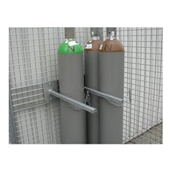 Bauer Südlohn Flaschenhalter mit Kettensicherung, feuerverzinkt