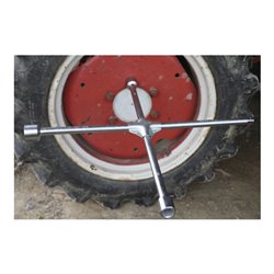 BGS LKW-Radkreuz Vierkant SW 24 x 27 x 32 x 20 mm (3/4 Zoll)