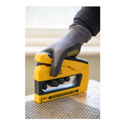 Stanley FATMAX Reverse Squeeze Tacker