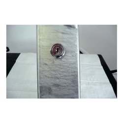 Schake Parkplatzsperre Typ 40771B, umlegbar, 70x70mm, Überflur 500mm, + Rundrohrbügeln, Gesamtbreite 800mm + Rund, Zylinderschlo