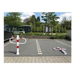Schake Parkplatzsperre Typ 471UZB, 70x70mm, umlegbar, Breite 800mm Überflur 900mm + Profilzylinder, weiß / rot