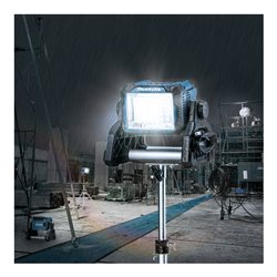 Makita LED-Baustrahler 14,4V-18V,230V mit 30 LEDs DEADML811