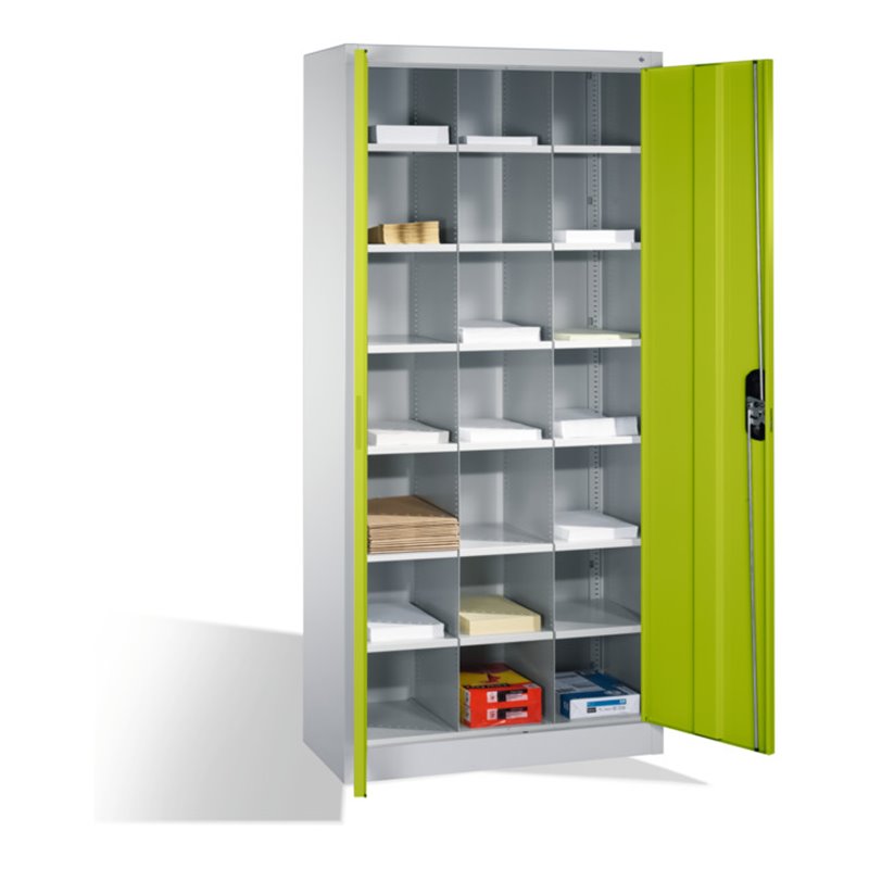 C+P Aktenschrank Acurado mit Drehtüren, innen 21 Gefache, H1950xB930xT400mm Front Viridingrün Korpus Lichtgrau