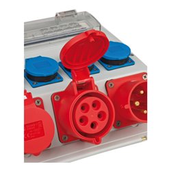 Wandverteiler 4/32 IP44 4x LS 230V/16 A, 1xLS 400V/16 A, 1xFI 40 A 4-polig 30mA