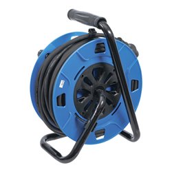 BGS Kabeltrommel 25 m 3 x 1,5 mm² 4 Steckdosen mit Verschlusskappe IP 44 3500 W