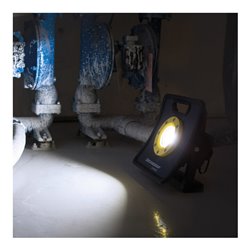 Akku-LED-Strahler NOVA-EX R 31 W 2000-4000 lm 5m H05RN-F 2x0,75mm²