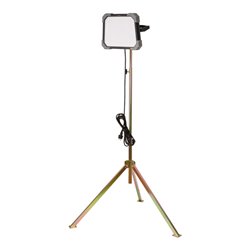 Brennenstuhl LED Baustrahler DINORA 10050 IP54 5m H07RN-F 3G1,5 10600lm mit Steckdose