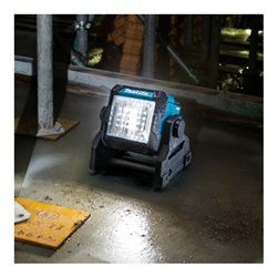 Makita LED-Baustrahler 18V-40V ML003G