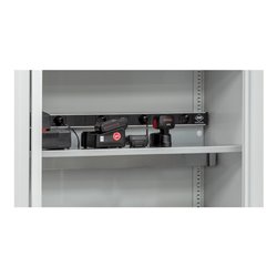 C+P Akku Ladeschrank für 5 E-Werkzeuge, Sichtfenster, H1950xB930xT500mm, Lichtgrau