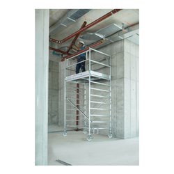 Munk Rollgerüst 1,35 x 1,80 m mit Fahrbalken & Doppel-Plattform Plattformhöhe 5,45 m