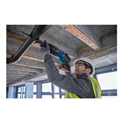 Bosch Akku-Säbelsäge GSA 18V-28