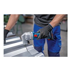 Bosch Akku-Nager GNA 18V-16 E, 2 Akku ProCORE18V 4.0Ah, Ladg. u. L-BOXX