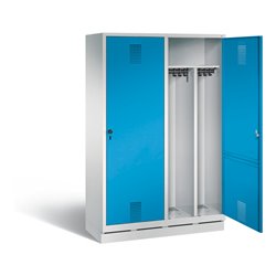 C+P Schwarz-Weiss-Spind Evolo, H1800xB1190xT500mm, Front Lichtblau, Korpus Lichtgrau (48220-40)