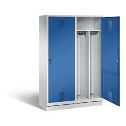 C+P Schwarz-Weiss-Spind Evolo, H1800xB1190xT500mm, Front Enzianblau, Korpus Lichtgrau (48220-40)