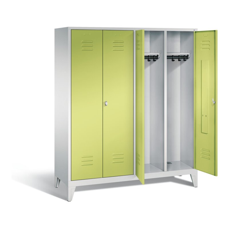C+P Schwarz-Weiss-Spind Classic, H1850xB1590xT500mm, Front Viridingrün, Korpus Lichtgrau (8012-42)