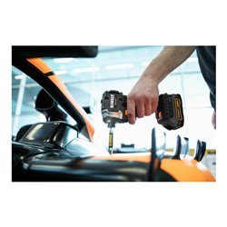 DEWALT Akku-Schlagschrauber 18V XR, 1/4' (bürstenlos) im McLaren Design