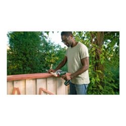 Bosch Akku-Säge mit NanoBlade-Technologie UniversalCut 18V-65, Ladegerät AL 18V-20