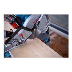 Bosch Akku-Kapp- und Gehrungssäge BITURBO GCM 18V-254 D