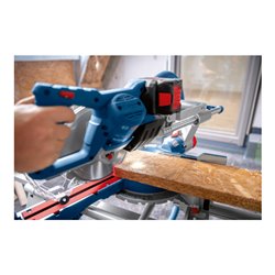 Bosch Akku-Kapp- und Gehrungssäge BITURBO GCM 18V-216 D