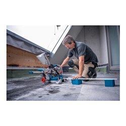 Bosch Akku-Kapp- und Gehrungssäge BITURBO GCM 18V-216 D