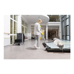 Kärcher Reinigungswagen FM ExpertPro 100/ W