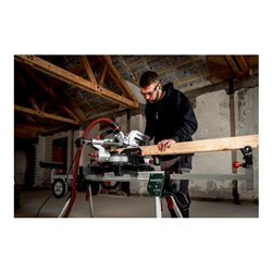 Metabo Kappsäge KGS 216 M (613216000) mit Zugfunktion, im Karton