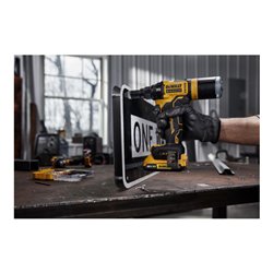 DEWALT Akku-Nietpistole, 18 V, Basisversion, 2,4 - 4,8 mm
