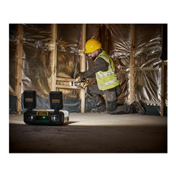 DEWALT ToughSystem Werkzeugbox mit Leuchten