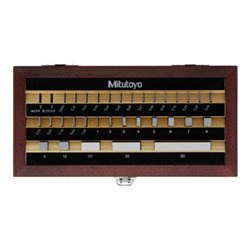 Mitutoyo Endmaßsatz, metrisch, Prüfzert., ISO 32 Endmaße, Klasse 1, Stahl