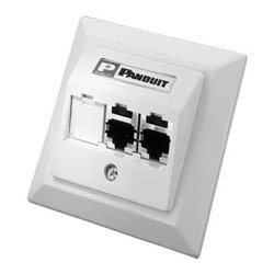 Panduit Schrägzentralplatte 3-Port 2xCJS688TG, 1Blindm. CS2P6TGAWY