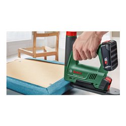 Bosch Akku-Tacker UniversalTacker 18V-14 mit 1000 Klammern und Papierabstandshalter