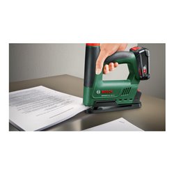 Bosch Akku-Tacker UniversalTacker 18V-14 mit 1000 Klammern und Papierabstandshalter