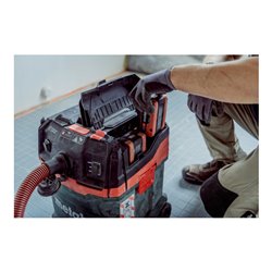Metabo Akku-Nass-/Trockensauger AS 36-18 M 30 PC-CC (602074850) mit manueller Filterabreinigung und CordlessControl