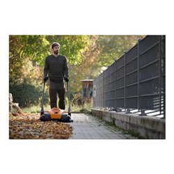 STIHL Akku-Kehrgerät KGA 770, ohne Akku und Ladegerät